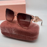 عینک آفتابی زنانه مارک دار طرح شنل نگین دار