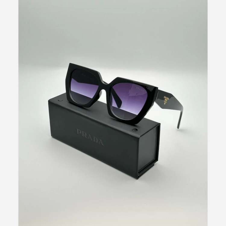 تخفیف های عینک زنانه مدل PRADA