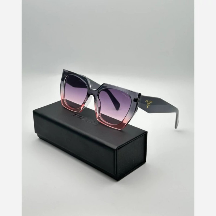 مشخصات فنی عینک زنانه برند پرادا