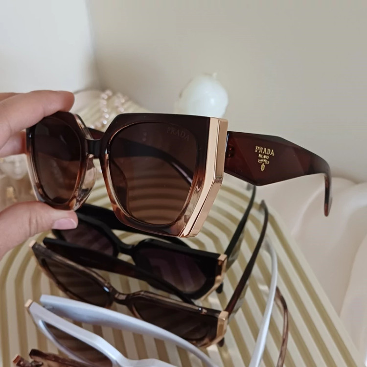 تشخیص عینک پرادا اصل