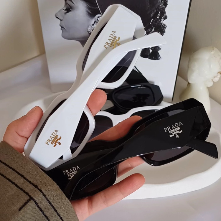 عینک آفتابی سه بعدی زنانه و مردانه مارک پرادا