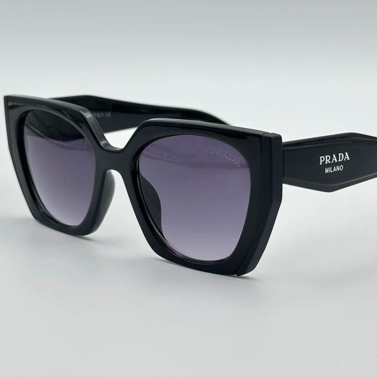 خرید عینک آفتابی زنانه مارک دار پرادا دسته دو رنگ