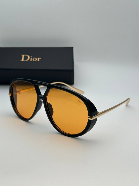 قیمت و خرید عینک آفتابی زنانه و دخترانه اصل دیور 8070 ارزان و لاکچری