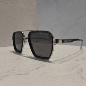 تشخیص عینک آفتابی مردانه مارک آرمانی Armani اصل